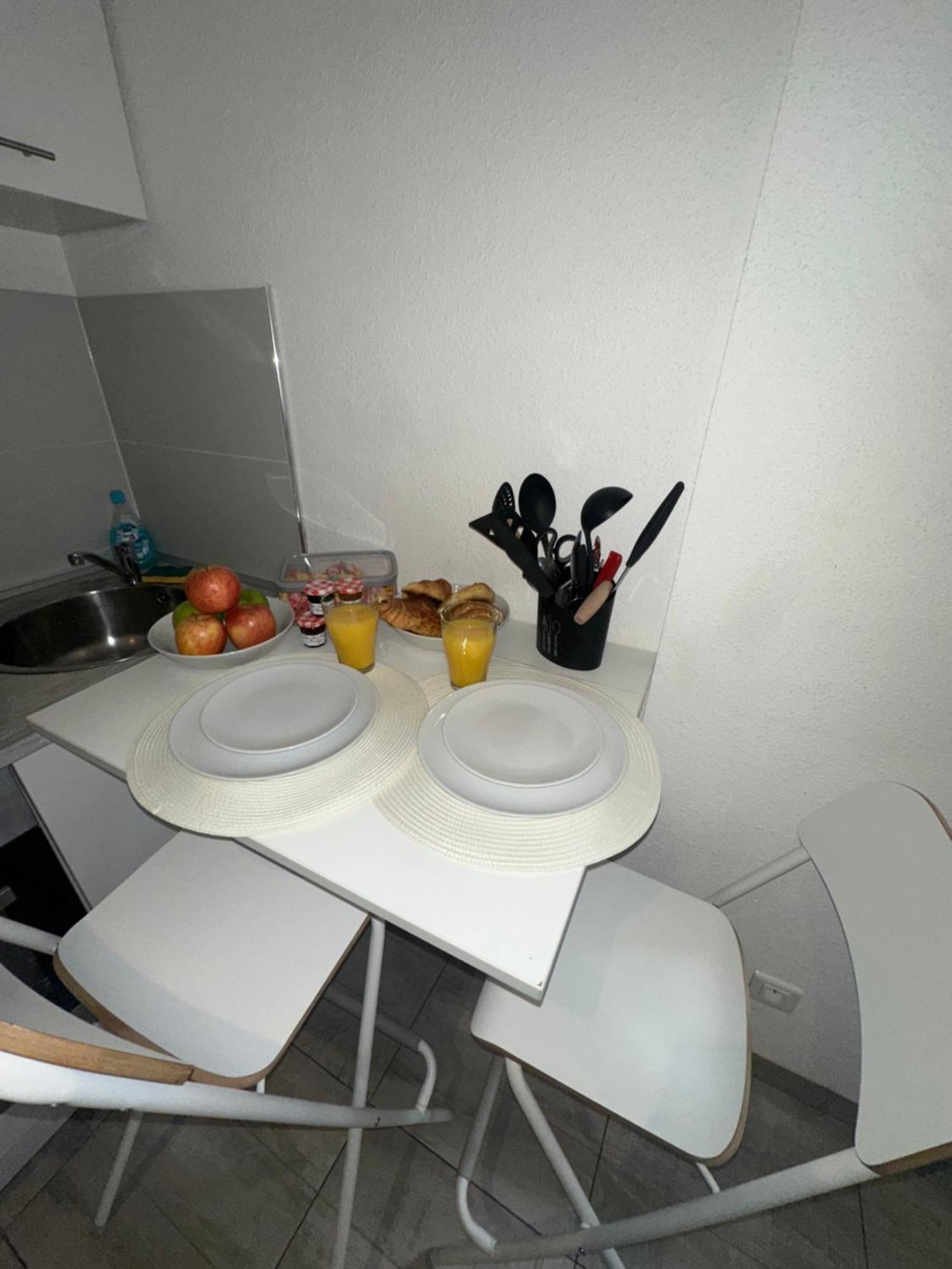 # Le 6 # Joli Petit Studio ! Centre Ville Au Calme Mulhouse Buitenkant foto