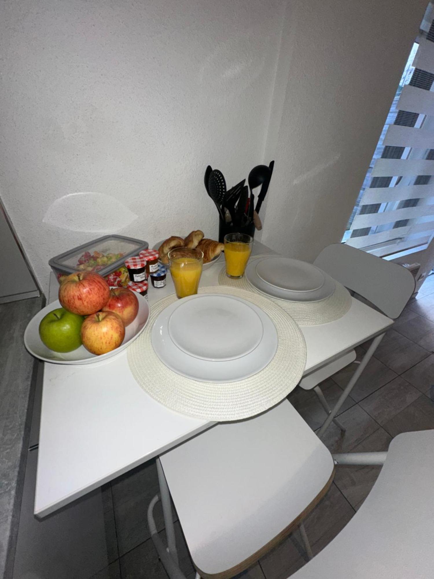# Le 6 # Joli Petit Studio ! Centre Ville Au Calme Mulhouse Buitenkant foto